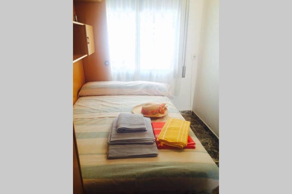 Apartamento Entre La Playa Y La Montana Calafell Exteriör bild